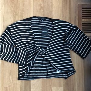 BNWT adorable black and white sweater